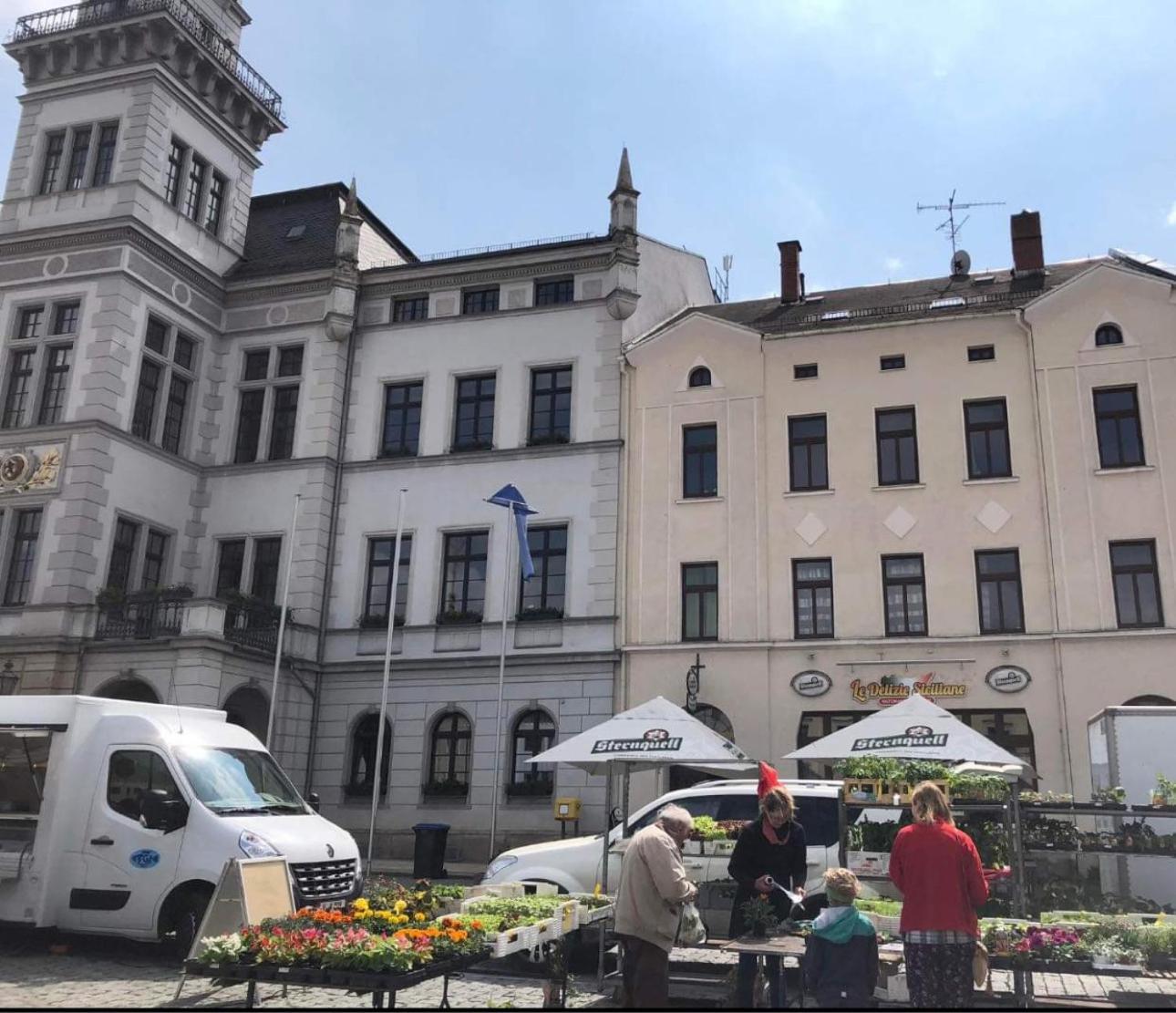 Kleinzimmer Am Markt Oelsnitz  Exterior photo